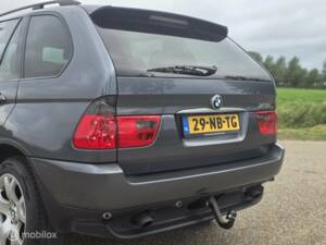 Bild 6/46 von BMW X5 3.0i (2003)