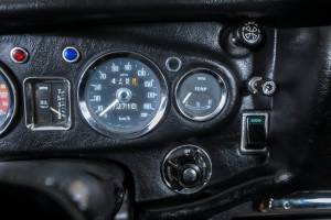 Bild 19/50 von MG MGB GT (1975)
