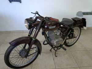 Immagine 14/32 di Laverda 75 Sport (1954)