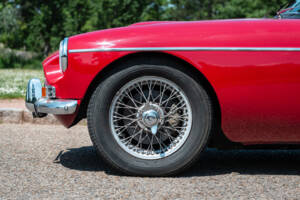 Bild 29/81 von MG MGC (1968)