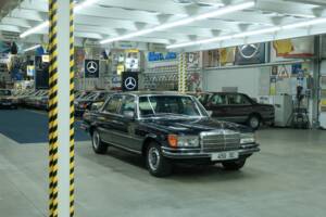 Image 15/50 de Mercedes-Benz 450 SE (1973)