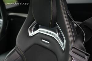Image 18/23 of Mercedes-AMG GT-S (2015)