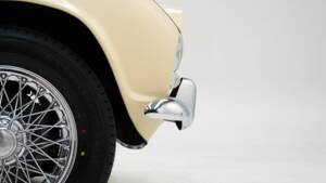 Image 12/15 of Triumph TR 4 (1965)