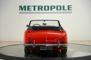 Image 11/50 of Austin-Healey 3000 Mk II (BJ7) (1964)
