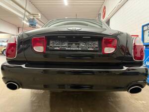 Image 16/20 of Bentley Arnage T (2002)