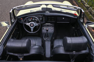 Bild 21/32 von MG MGB (1976)