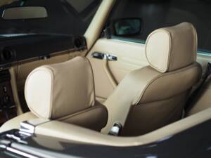 Immagine 47/51 di Mercedes-Benz 280 SL (1985)