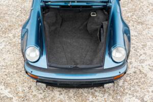 Image 29/34 of Porsche 911 Turbo 3.3 (1978)