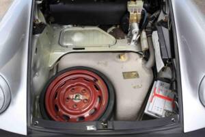 Image 115/132 of Porsche 911 Speedster 3.2 (1989)