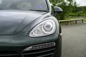 Bild 28/50 von Porsche Cayenne Diesel (2011)