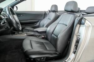 Immagine 15/50 di BMW 125i (2011)