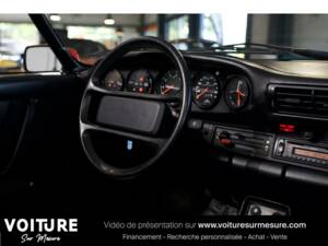 Image 29/36 of Porsche 911 Speedster 3.2 (1991)