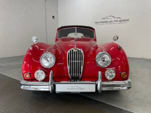 Imagen 10/38 de Jaguar XK 140 SE DHC (1955)