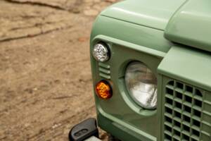 Bild 36/50 von Land Rover Defender 90 TD4 (2008)