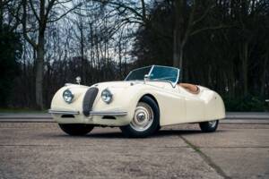 Image 14/45 of Jaguar XK 120 OTS (1950)