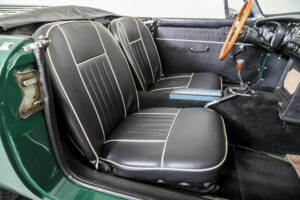 Image 29/50 de MG MGB (1967)