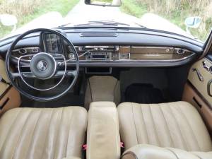Mercedes-Benz 220 S b LImousine (W 111) 1965
