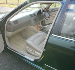 Afbeelding 31/50 van Lexus LS 400 (1998)