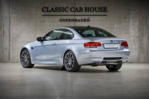 Image 6/100 of BMW M3 (2006)
