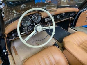 Image 13/29 de Mercedes-Benz 190 SL (1961)