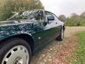 Image 13/47 of Jaguar XJS 6.0 V12 (1992)