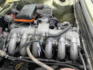 Image 74/100 de BMW 528i (1980)