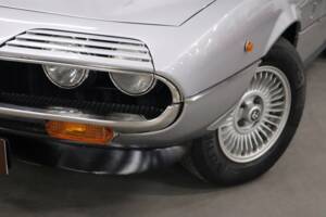 Image 53/56 of Alfa Romeo Montreal (1977)