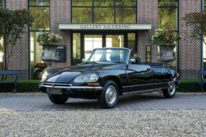 Bild 16/50 von Citroën DS 23 Injection (1973)