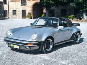 Bild 25/40 von Porsche 911 Carrera 3.2 (WTL) (1986)