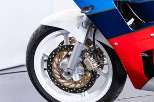 Image 33/48 of Honda DUMMY (1997)