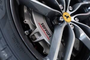 Image 45/47 of Ferrari FF (2015)