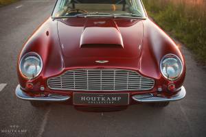 Bild 27/48 von Aston Martin DB 6 (1967)