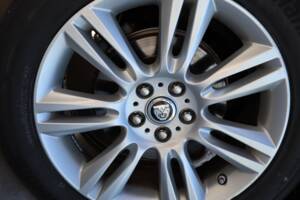 Image 23/50 of Jaguar XJ 8 4.2 (2004)