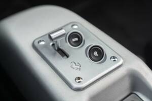 Image 43/50 of Ferrari 360 Modena (1999)