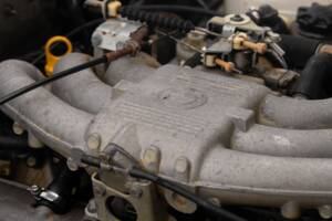 Image 19/50 of BMW 320i (1987)