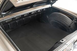 Bild 37/42 von Mercedes-Benz 280 SE 3,5 (1971)