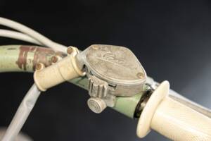 Image 39/50 de Piaggio Vespa 125 (1953)