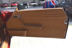 Image 46/94 of Mercedes-Benz 560 SL (1988)