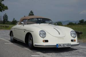 Immagine 5/49 di RCH Replicar Hellas 356 Speedster Sport (1973)