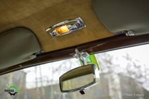 Bild 15/44 von Mercedes-Benz 220 S (1958)