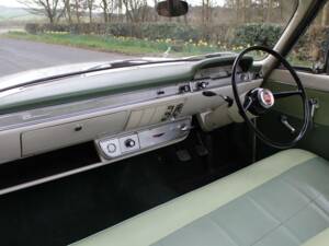 Bild 11/17 von Ford Consul MkI Convertible (1962)