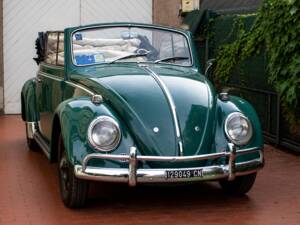Image 4/81 of Volkswagen Beetle 1200 (1965)