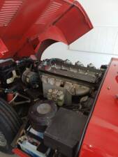 Bild 9/10 von Jaguar E-Type (1969)
