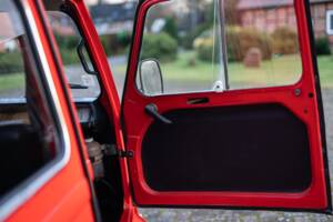 Image 37/52 of Renault Estafette (1977)