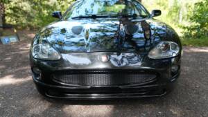 Image 19/50 of Jaguar XKR (1998)