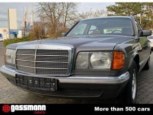 Image 2/6 of Mercedes-Benz 500 SEL (1982)