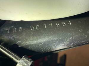 Image 30/36 of Triumph TR 6 Trophy (1969)