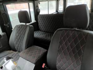 Image 11/20 of Land Rover Defender 110 (1992)