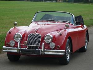 Image 1/11 of Jaguar XK 150 DHC (1958)