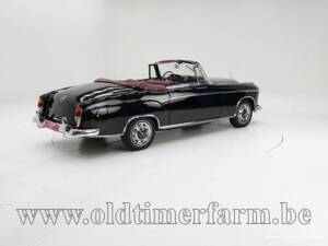 Image 2/15 of Mercedes-Benz 220 S Cabriolet (1959)